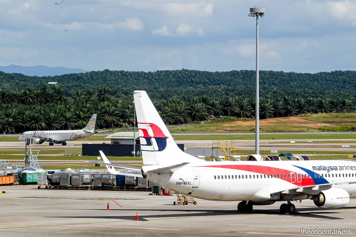 In a statement on its website, Malaysia Airlines said self-heating or ready-to-eat meals include heat packs or self-heating packs, such as a quick-and-easy hotpot, rice and drinks. (Photo by Mohamad Shahril Basri/The Edge)